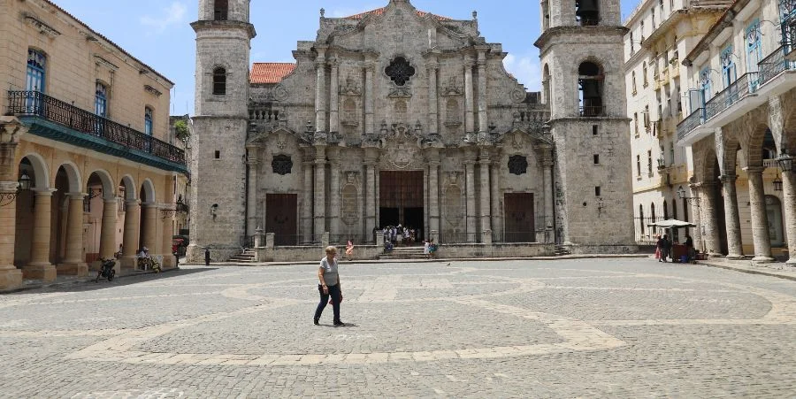 «pinta-mal»:-cuba-se-encamina-a-otro-ano-de-crisis-turistica