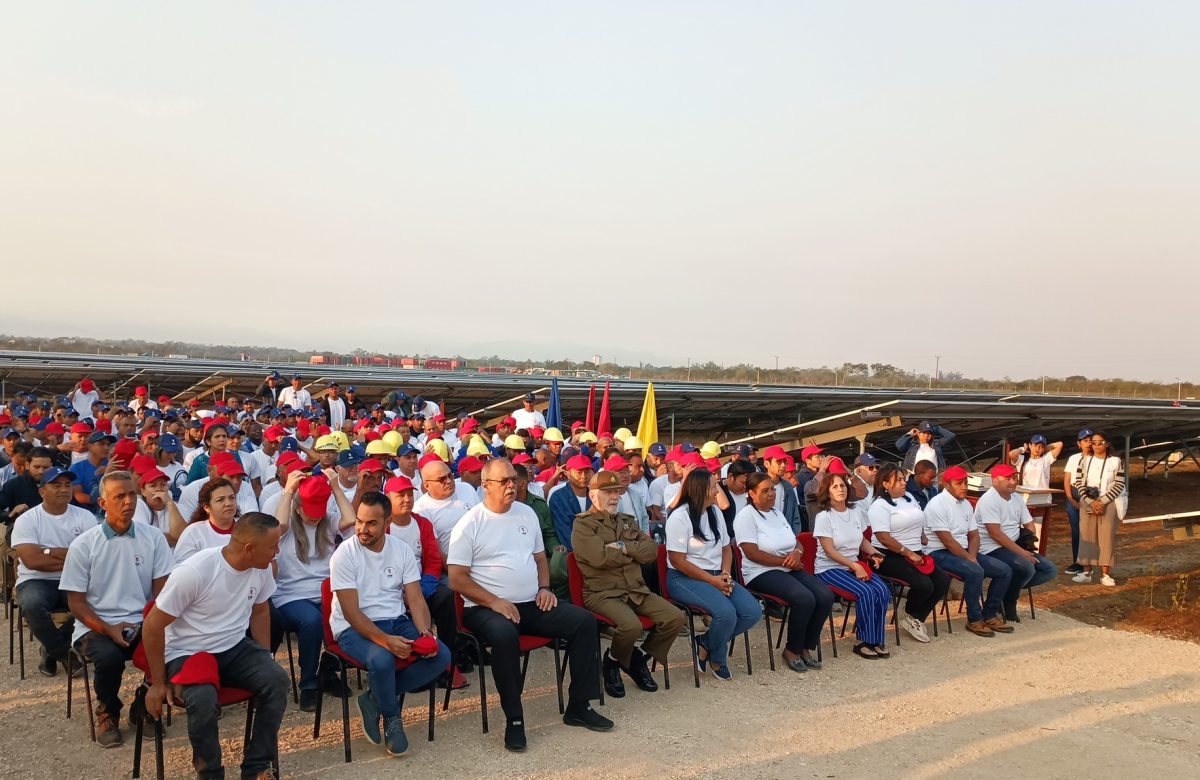 inauguran-en-granma-parque-solar-fotovoltaico-“la-sabana”-(+-video)