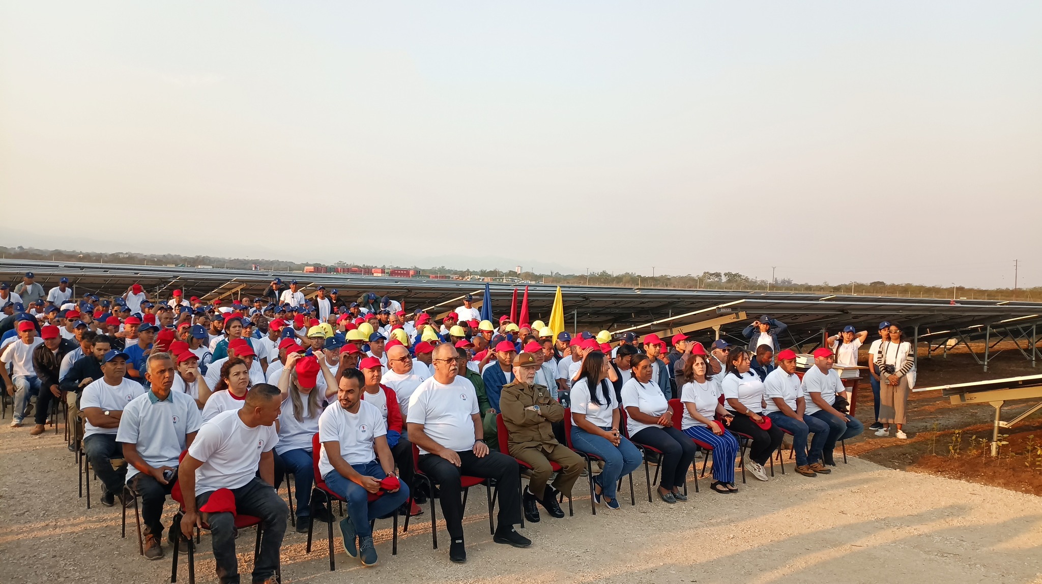 Inauguran en Granma parque solar fotovoltaico “La Sabana” (+ Video)