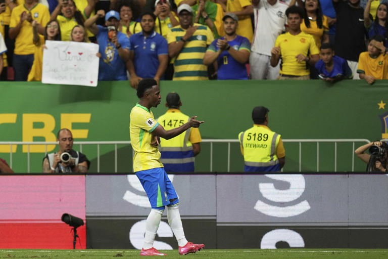 Vinicius salva a Brasil en su agónica victoria ante Colombia