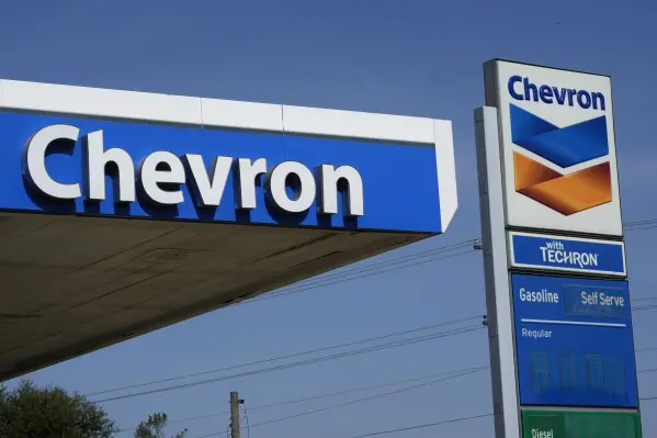 Estados Unidos amplía licencia a Chevron en Venezuela