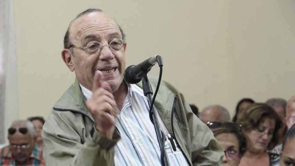 Muere en Miami el periodista Max Lesnik, autor de la consigna prorégimen ‘Cuba sí, yankis no’