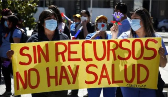 Paro de tres días en salud primaria marca aniversario de gobierno de Gabriel Boric en Chile