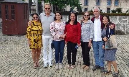 El actor Kevin Costner visita Cuba