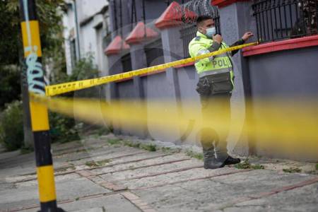 tres-muertos-en-explosion-en-barrio-san-bernardo-en-bogota