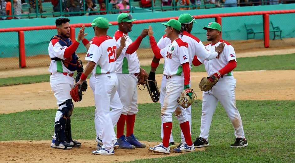 las-tunas-se-impuso-en-apertura-de-la-iii-liga-elite-de-beisbol