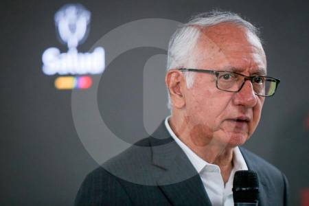 “da-la-impresion-que-buscan-que-no-contratemos”:-defensa-del-minsalud-a-su-esposa