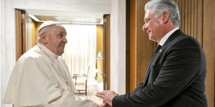 “Recordaremos con gran afecto sus visitas a Cuba»: el régimen reacciona a la muerte del Papa