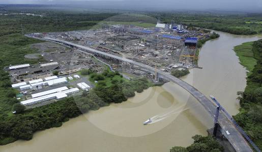 ¿Cómo son las licencias que tiene Puerto Antioquia y en qué estado se encuentran?