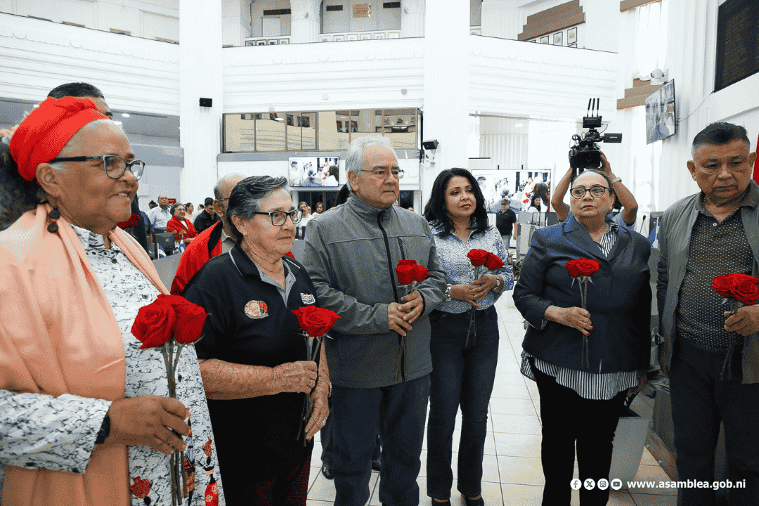 Diputada “zancuda” del PLC rinde homenaje a Tomás Borge