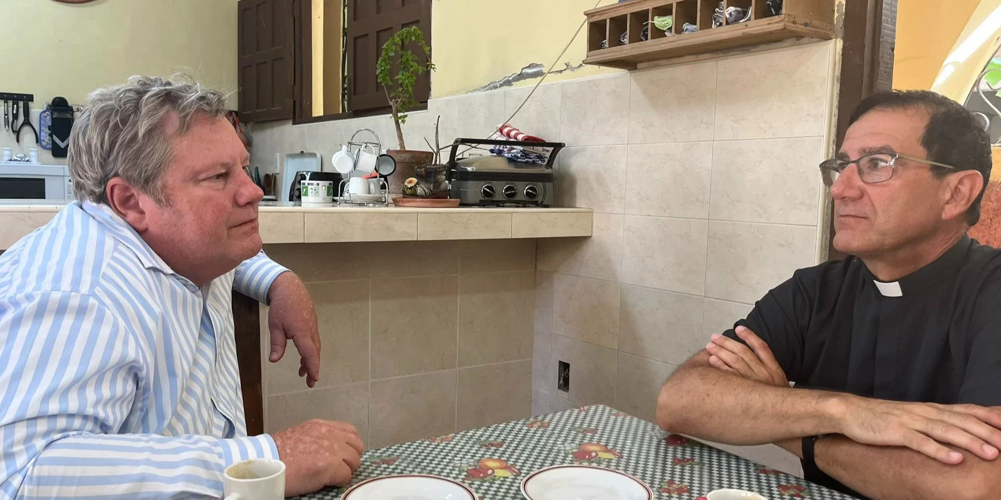 Jefe de misión de EE.UU. desafía al régimen cubano: «Yo quisiera conocer bien el país»