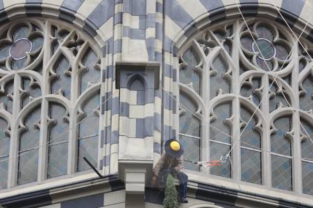 el-centenario-palacio-de-calibio,-en-medellin,-estrena-“pinta”