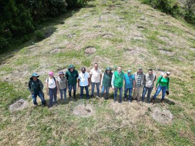 gobernacion-de-antioquia-busca-predios-para-reforestar-y-proteger-fuentes-hidricas