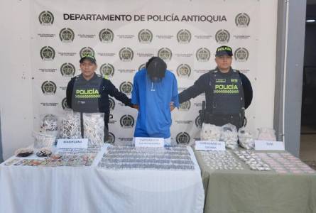Incautan más de 17.000 dosis de marihuana, cocaína y tusi en megaoperativo en Antioquia