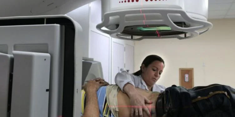 Pacientes oncológicos en Sancti Spíritus estarían pagando 70.000 pesos por radioterapia