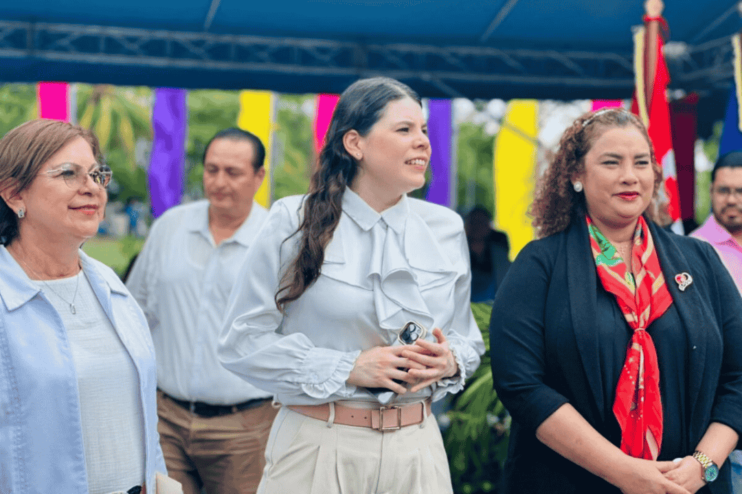 reaparece-ramona-rodriguez-en-la-universidad-“la-sandino”