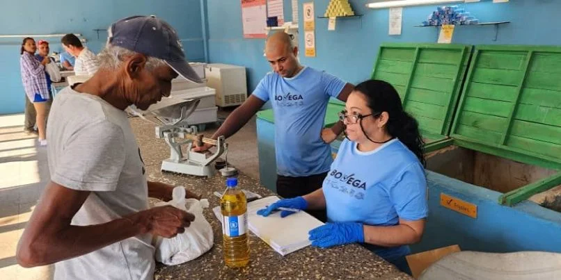 Gobierno reparte arroz y pasta alimenticia en Santiago de Cuba tras protestas