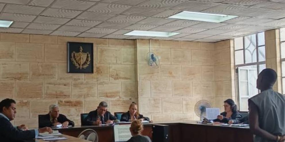 «Juicio ejemplarizante»: tres cubanos enfrentan hasta 20 años de cárcel por tráfico de drogas