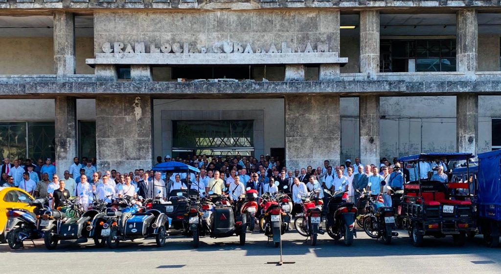 “Hemos hecho historia”: Masones cubanos expulsan a Gran Maestro que usurpaba el cargo