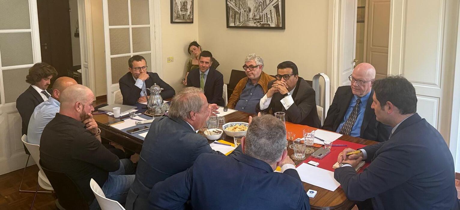 Impulsan en Roma campaña para detener financiamiento europeo al régimen cubano