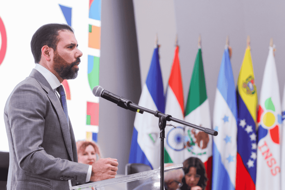 laureano-ortega-sigue-acumulando-poderes-para-firmar-acuerdos-internacionales