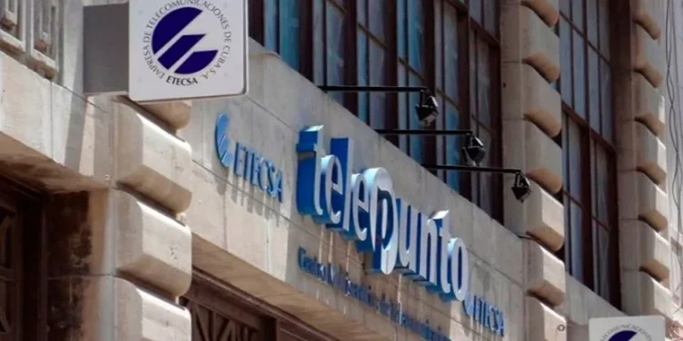 ETECSA limita recargas en CUP y obliga a pagar en dólares desde el exterior