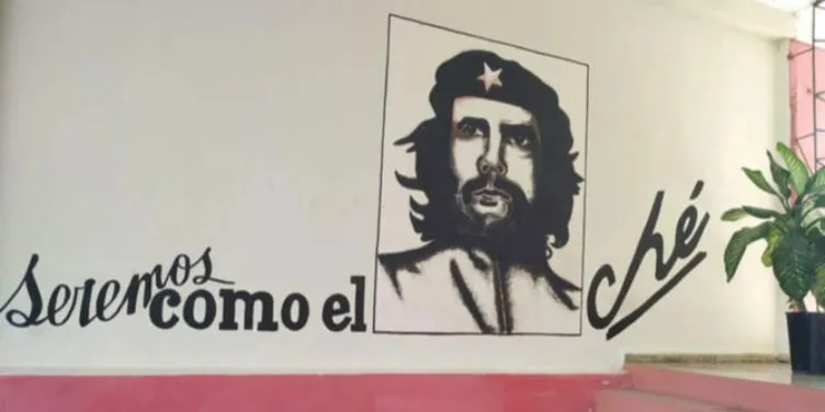 El adoctrinamiento escolar, ese gran logro de la Revolución