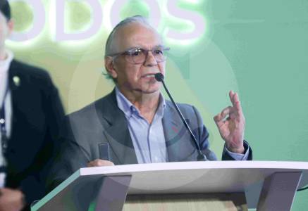 Fiscalía radicará imputación de cargos contra el exministro Ricardo Bonilla por caso UNGRD