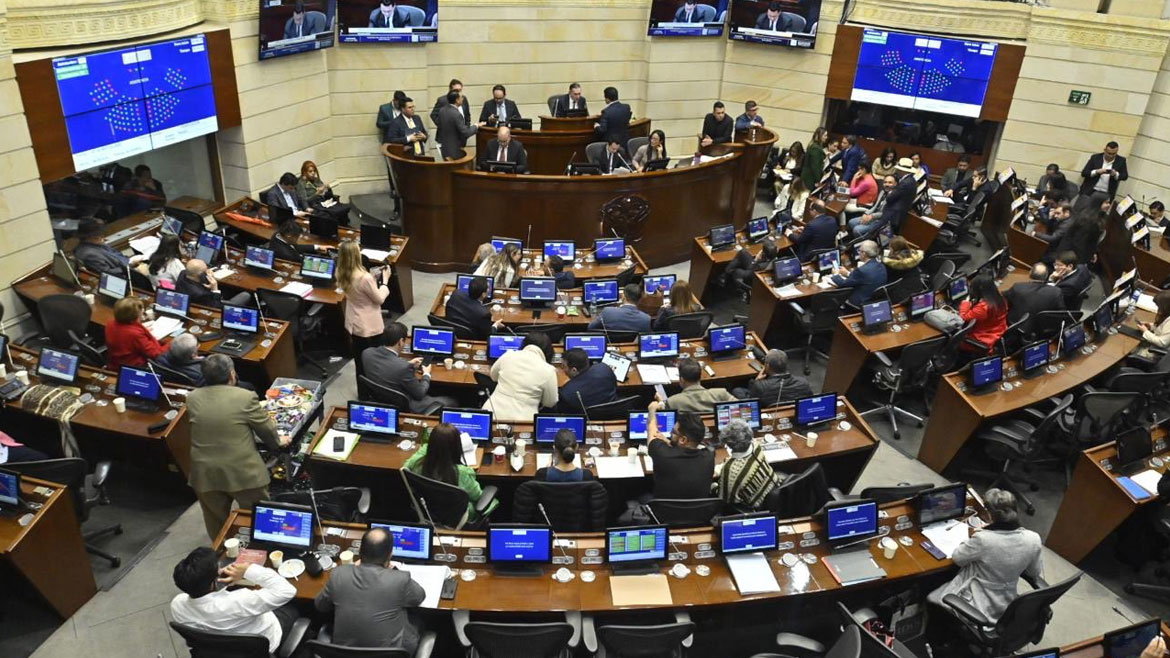court-orders-colombia’s-senate-to-reopen-labor-referendum-debate-–-colombia-news