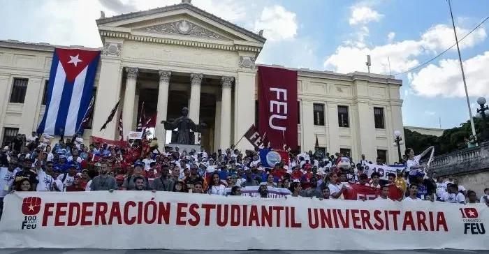 La FEU crea “Grupo Multidisciplinario” para enfrentar las protestas estudiantiles