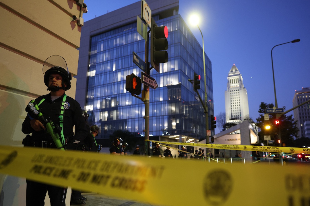 Toque de queda parcial en Los Ángeles tras varias noches de protesta – Nicaragua Investiga