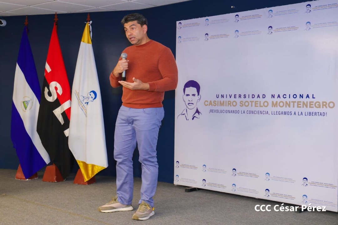 Propagandistas del chavismo dictan cátedra en la Casimiro Sotelo – Nicaragua Investiga