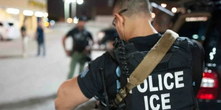 ¿Qué hacer si tienes una orden de deportación y una cita con ICE?