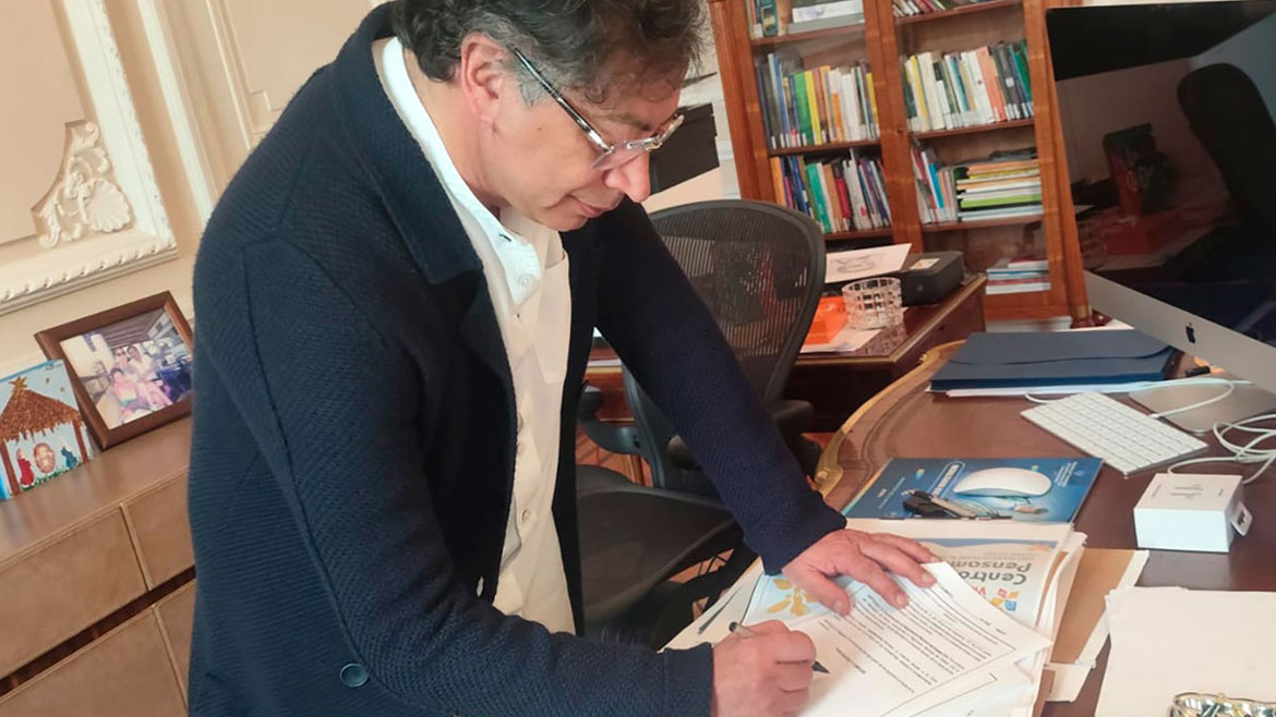 petro-calls-referendum-on-labor-reform-despite-opposition-by-colombia’s-senate-–-colombia-news