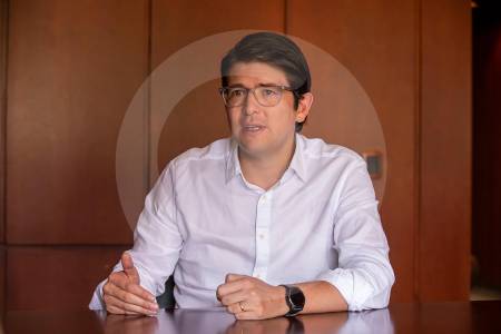 “secuelas-podrian-ser-parciales-y-mejorar-con-el-tiempo”:-neurocirujano-sobre-miguel-uribe