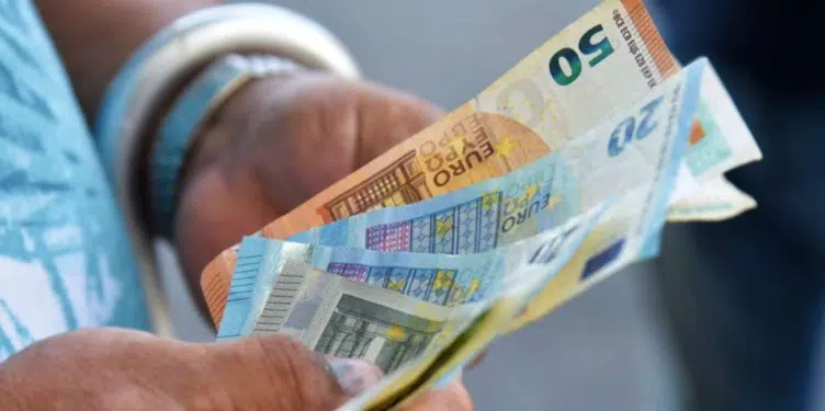 El euro se dispara en el mercado informal cubano y marca récord este lunes
