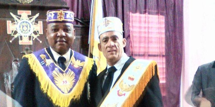 Seguridad del Estado del régimen cita al Gran Maestro Juan Kessel