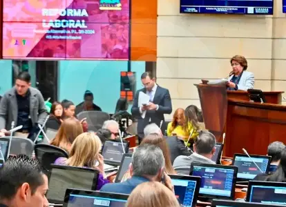 Narrativa del ‘bloqueo’ tambalea ante los logros legislativos de Petro
