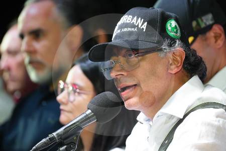 Los 8 ataques de Petro a Medellín y Antioquia en su polémico discurso de la “paz urbana”