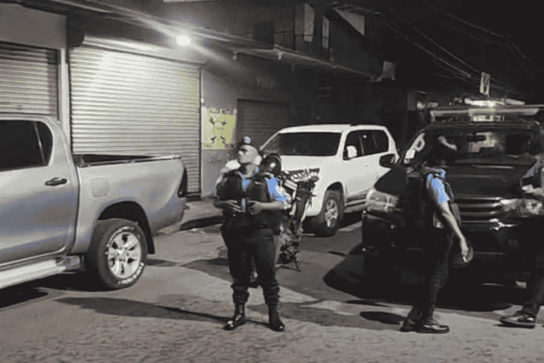 Hombre asesina a su esposa, a su hija y luego se quita la vida