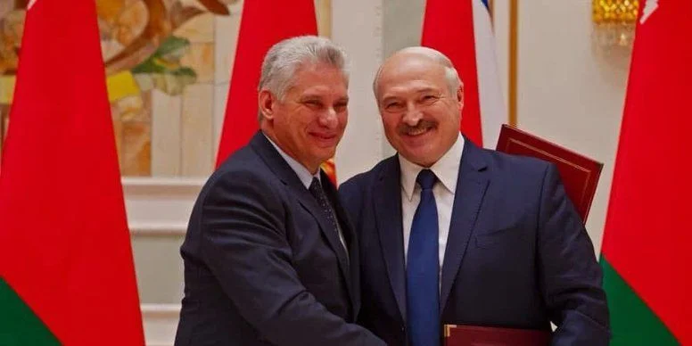 ¿Quién es Lukashenko, el «último dictador de Europa» que acaba de recibir a Díaz-Canel?
