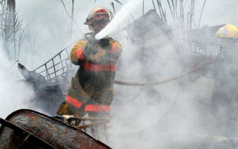 ¿les-quedaron-mal?-bomberos-del-norte-de-antioquia-denuncian-incumplimientos-de-corantioquia