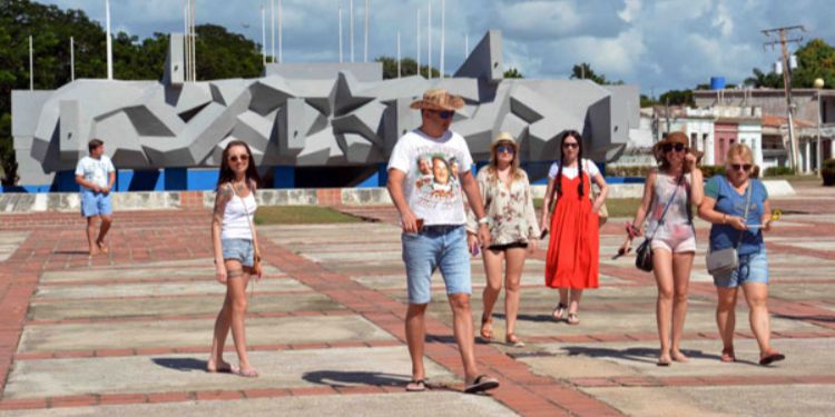 Cuba perdió más de 312.000 turistas entre enero y mayo de 2025