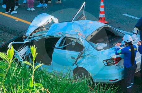 Tres muertos y un herido dejó accidente de carro en la vía Medellín-Santa Fe de Antioquia