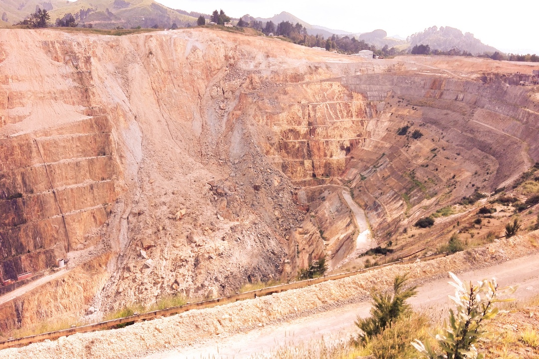 Rescatan a mineros en La Libertad luego de doce horas bajo tierra – Nicaragua Investiga