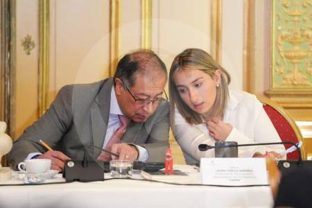 Laura Sarabia podría quedarse en el Gobierno: tiene una reunión clave hoy con el presidente Petro