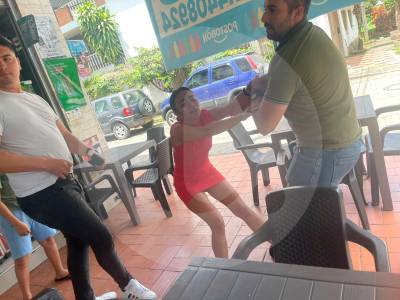 Redada contra mujeres que seducían y drogaban hombres en España para robarles