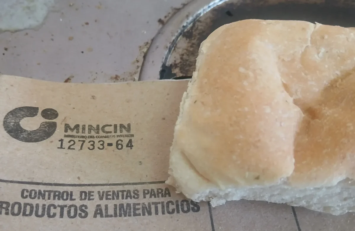 villaclarenos-reciben-pan-elaborado-con-harina-vencida:-huele-a-moho-y-sabe-a-fermento