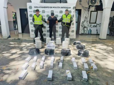 Policía incautó más de 10.000 detonadores ocultos en bultos de arroz en La Pintada, Antioquia