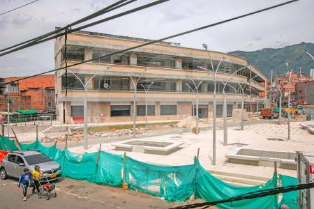 pasaron-18-meses-y-nada-que-renuevan-10-plazas-de-mercado-de-antioquia